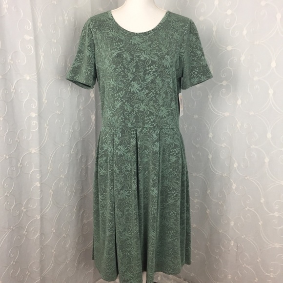 LuLaRoe Dresses & Skirts - LuLaRoe Amelia Sage Green Dress